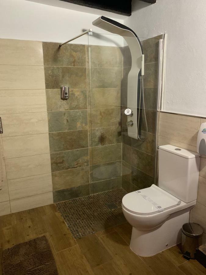 Hostal Valtisya Pool And Airport Telde Exterior foto